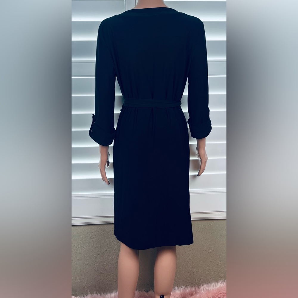 Gorgeous Black Belted Dress w/Gold Hardware Sz M, by Emma & Michele - Picture 2 of 6